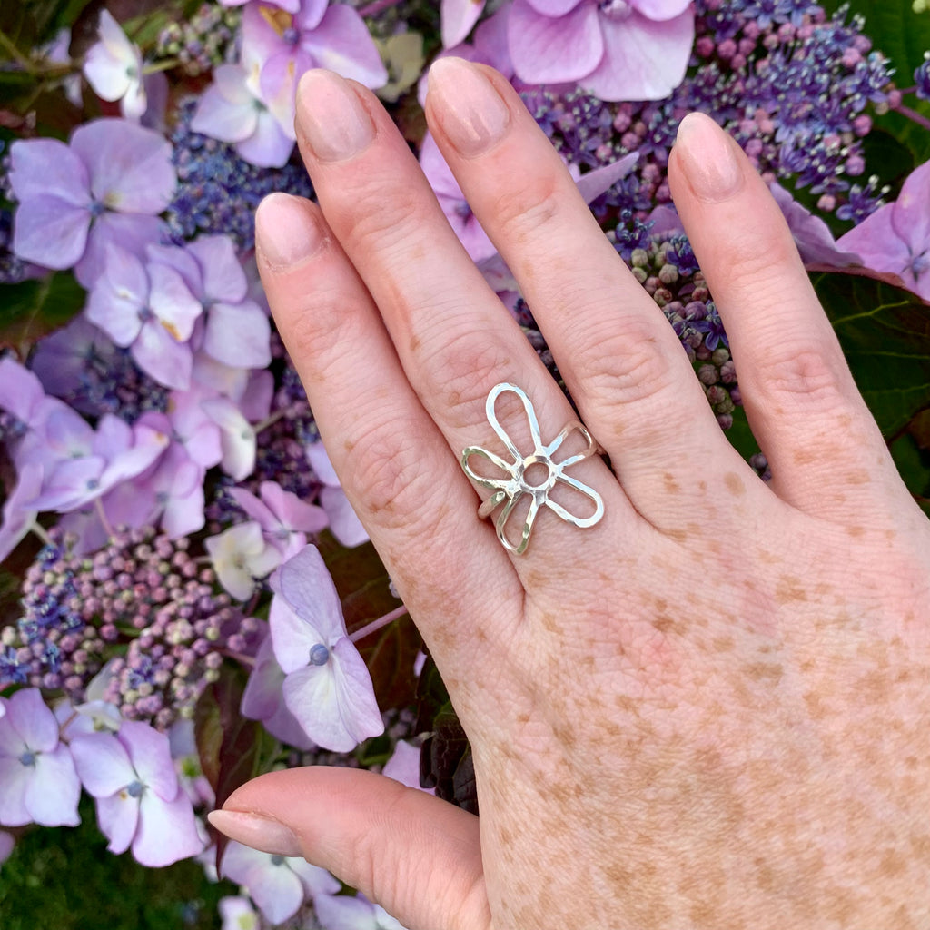 Handmade Hammered 1.5mm Flower Solid Silver 925 Ring Hallmarked