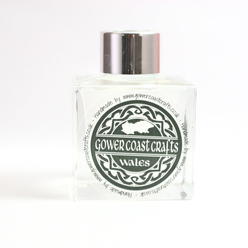 Raspberry & Black Pepper 100ml Reed Diffuser