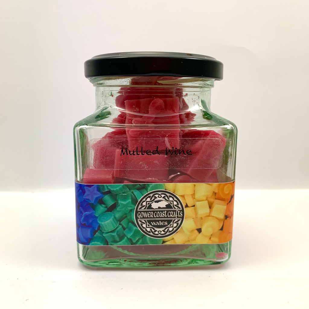 Jar of Mulled Wine Scented Wax Melts in Christmas Shapes