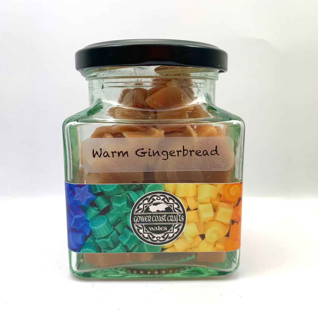 Warm Gingerbread Scented Wax Melts in Christmas Shapes
